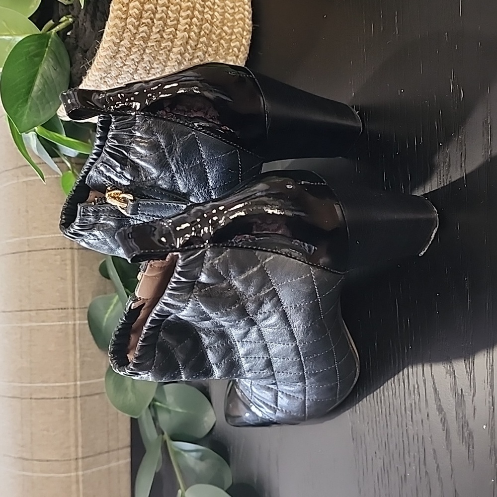 REISS Quilted Black Leather Ankle Boots 37 6.5 Booties Patent Captoe LUXURY - Picture 15 of 17